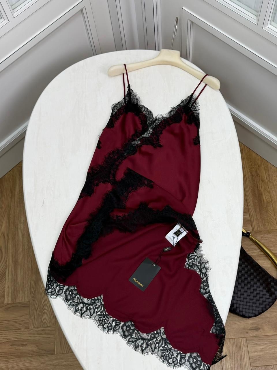 платье нарядное,платье с кружевами,бордовое платье,платье стильное,женский платье