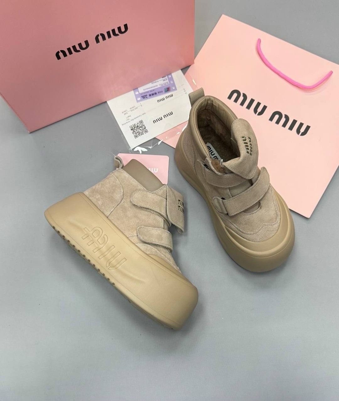 ,ботинки модные, повседневные,теплая ,женская зимняя