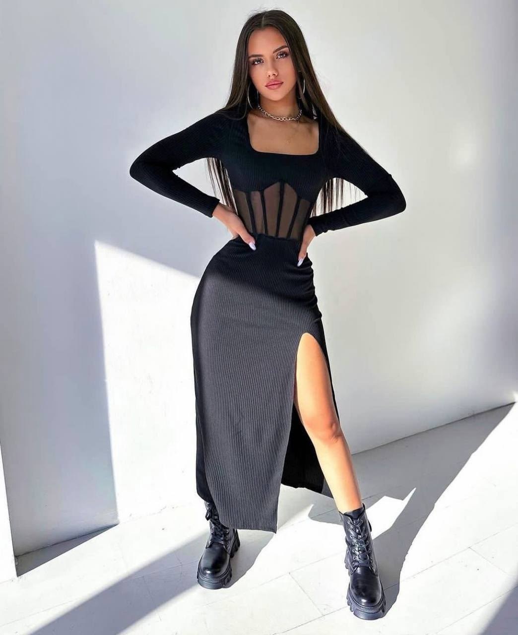 женское платье с разрезом,платье с имитацией корсета,платье с элементами корсета,платье женская,платье лапша