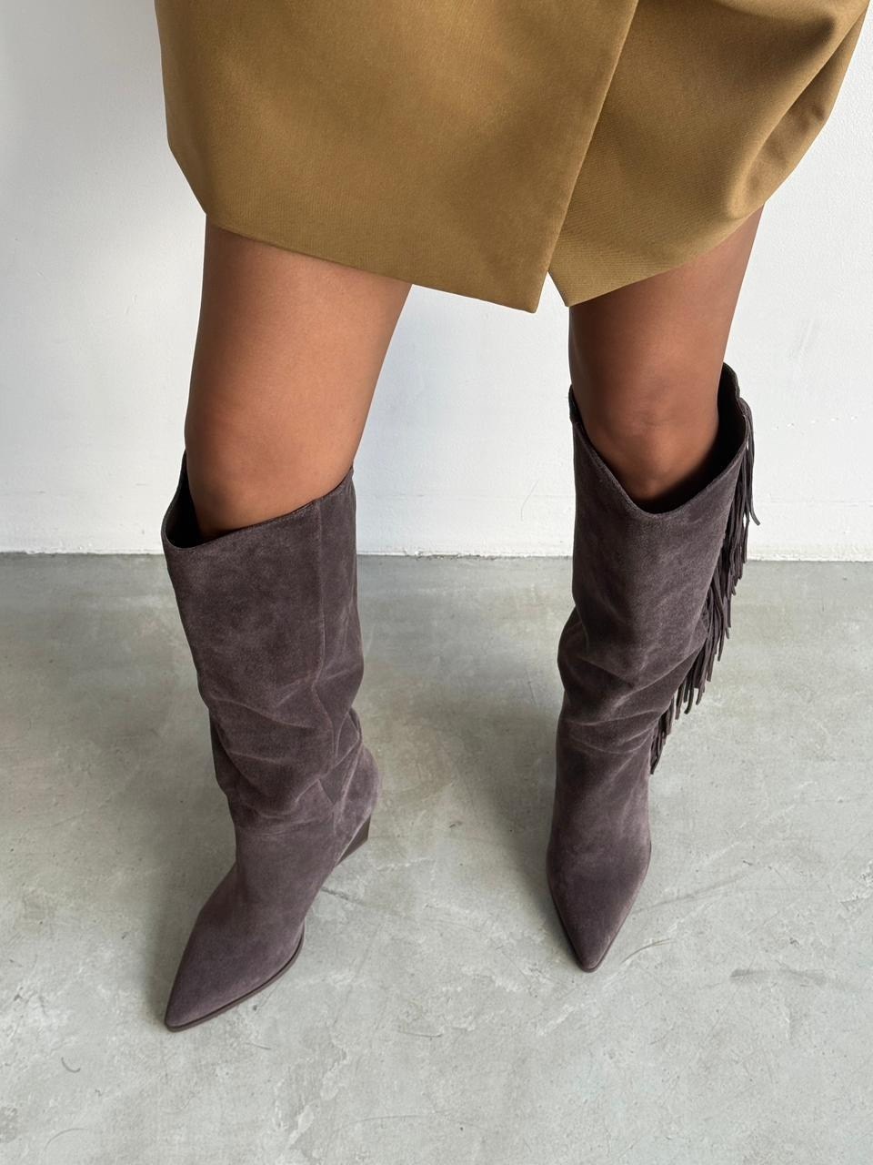 сапоги замшевые,сапоги с бахромой,модные сапоги,стильные сапоги,сапоги казаки