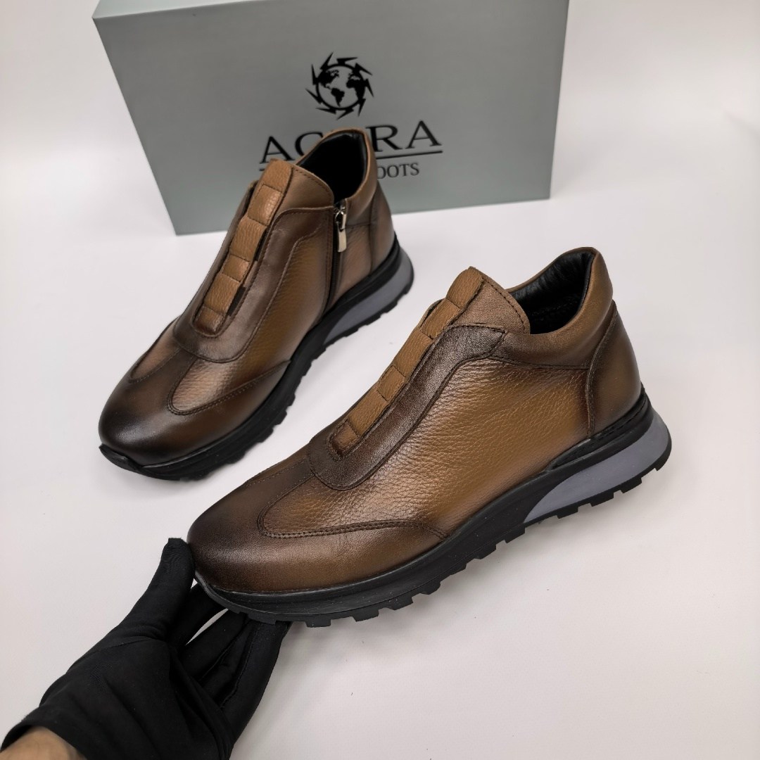 ,обуви, женская,коричневые кроссовки,мужские кроссовки