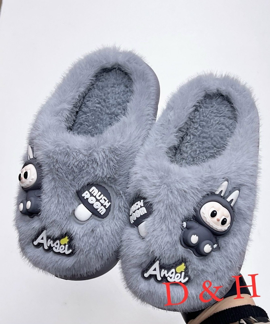 ,домашние тапочки,тапочки детские,тапочки модные,женские домашние тапочки