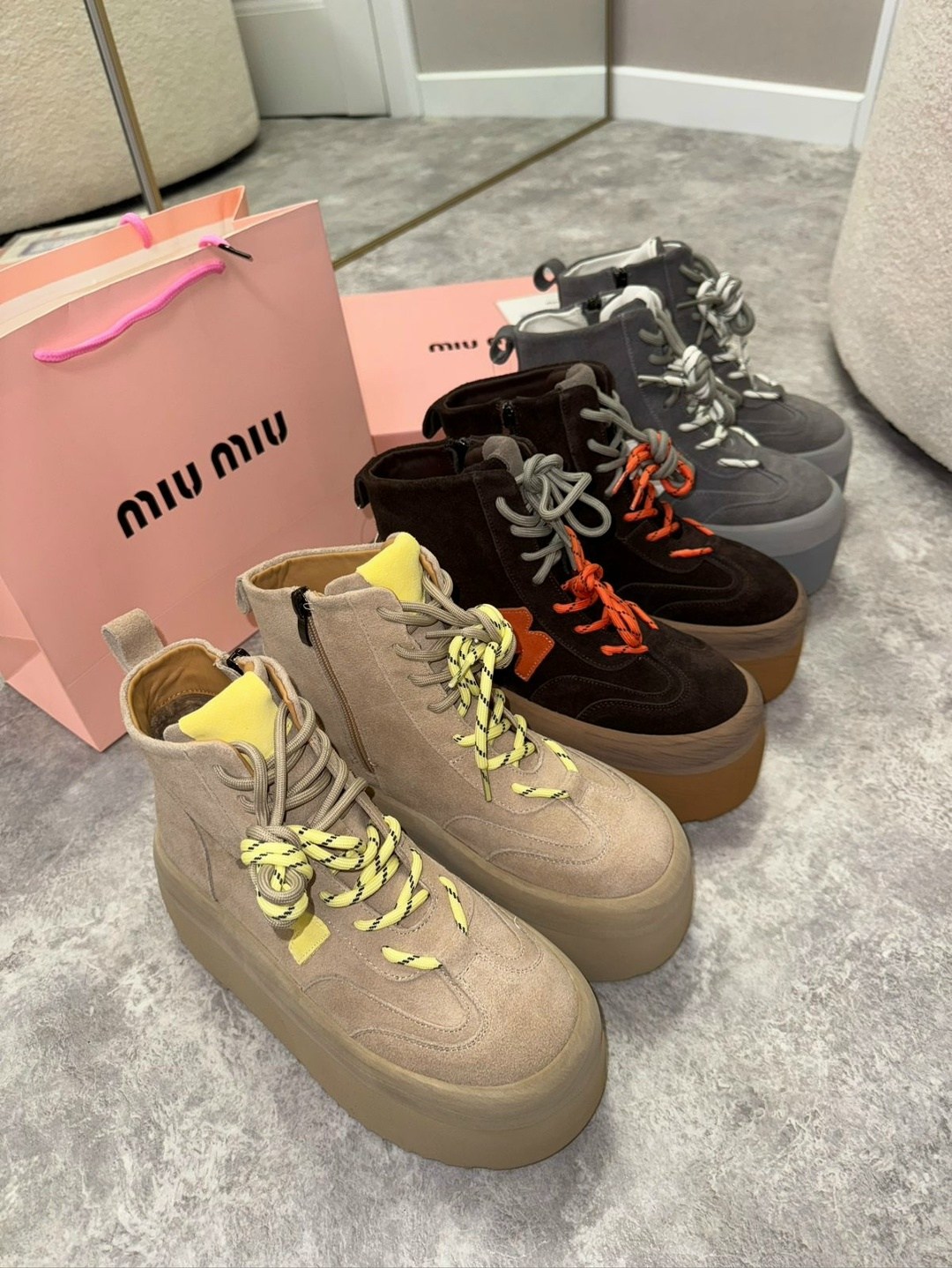 ,замшевые ботинки,ботинки женские,ботинки на платформе,ботинки miu miu