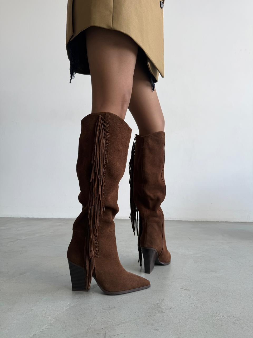 сапоги с бахромой,сапоги замшевые,высокие сапоги,коричневые сапоги,ковбойские сапоги