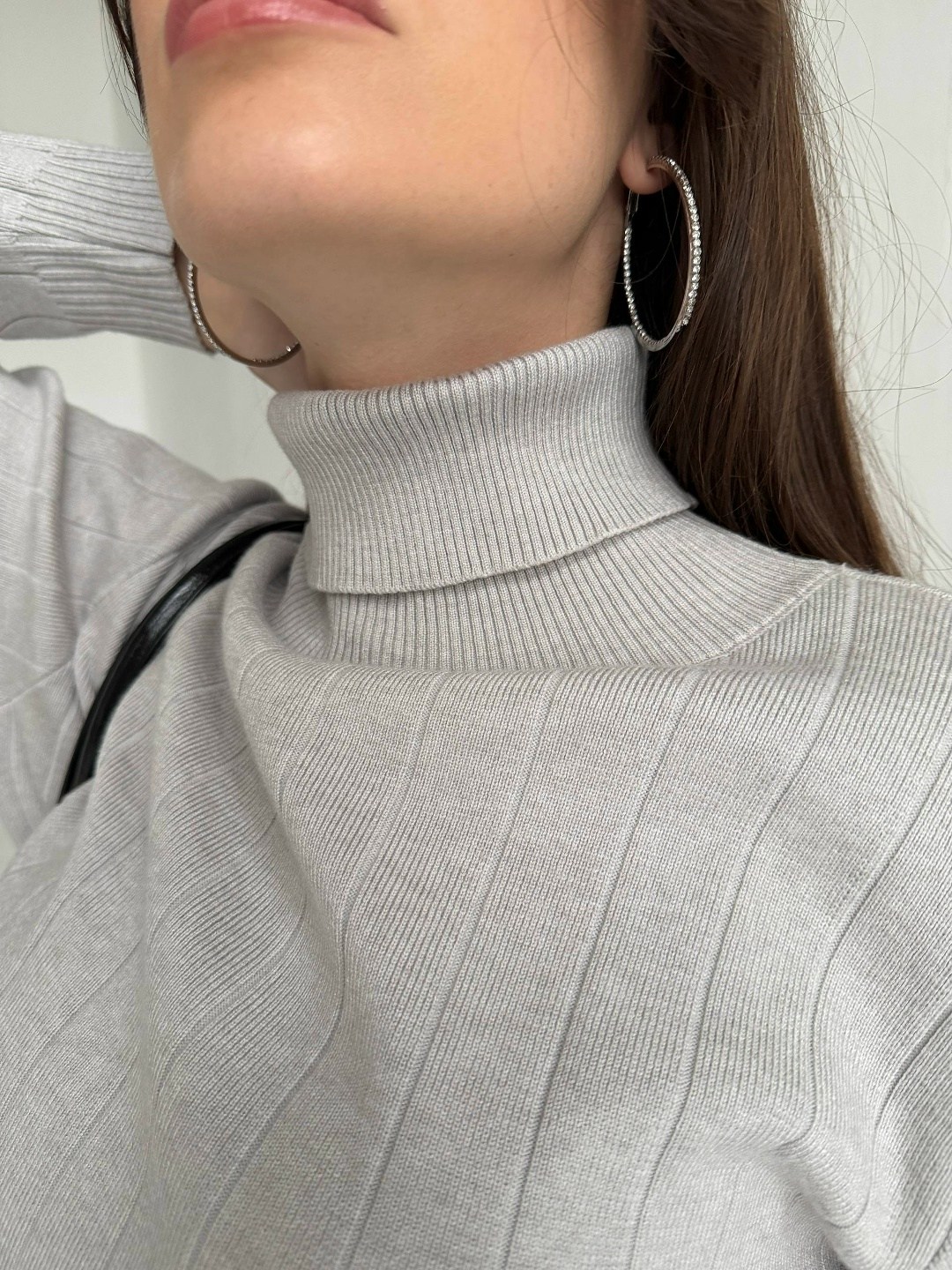 костюм лапша с брюками женский,трикотажные костюмы,серый костюм женский,костюм с брюками,костюм джемпер и брюки