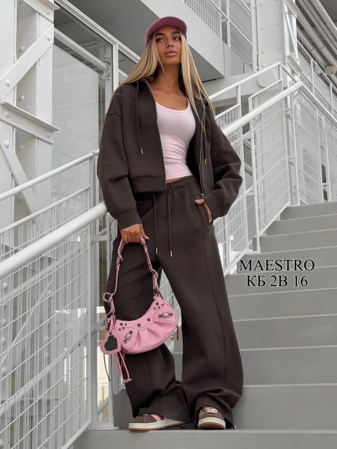 спортивный костюм brunello cucinelli,спортивные костюмы женские,костюмы спортивный,костюмы женские,спортивные костюмы двойка