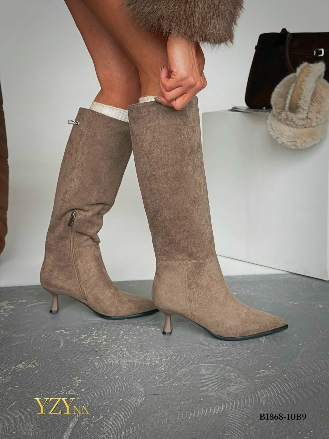 женские сапоги,белые сапоги,высокие сапоги,демисезонные женские сапоги,белые сапоги женские