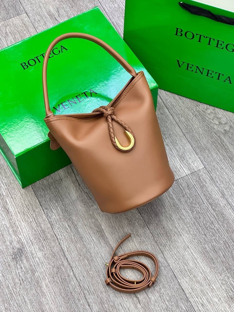 сумка женская bottega veneta,bottega veneta сумка,сумка,сумка ведро,модная сумка