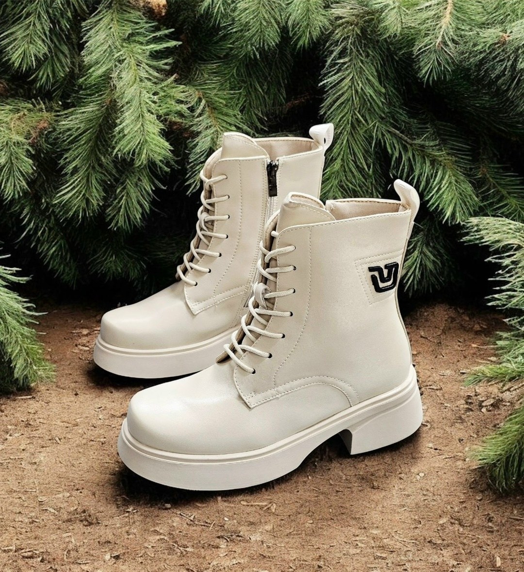 ,ботинки женские,бежевые ботинки, женская,ботинки