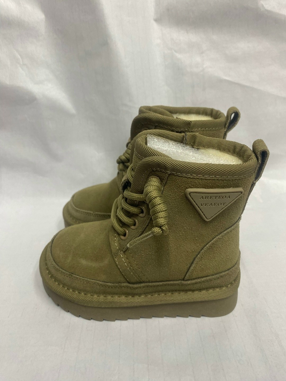 ,ugg neumel,ботинки ugg,зимняя ,теплая