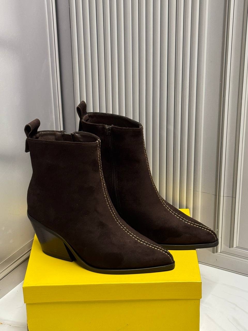 ,замшевые ботильоны,ботильоны женские,модные ботильоны,замшевые полусапожки