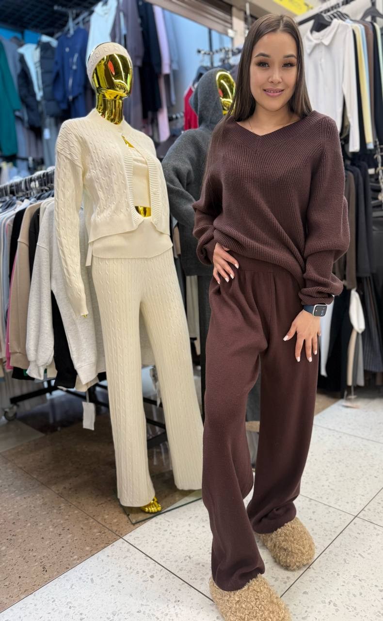 женский трикотажный костюм,костюмы брючный,трикотажные костюмы,вязаные костюмы,женские костюмы