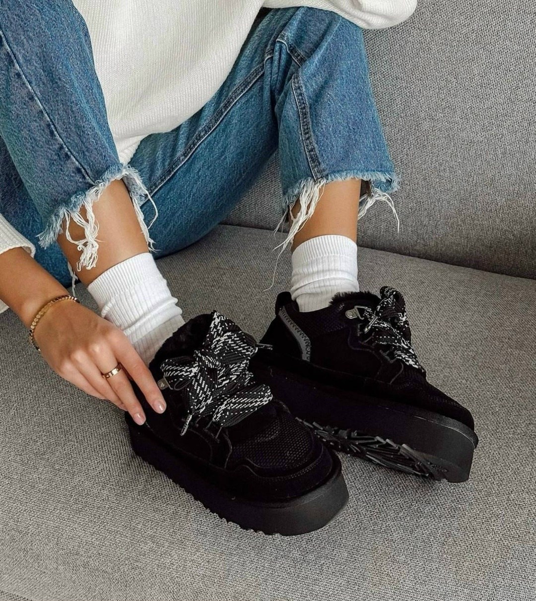 ,кроссовки ugg,угги кроссовки,зимние кроссовки,кроссовки ugg женские