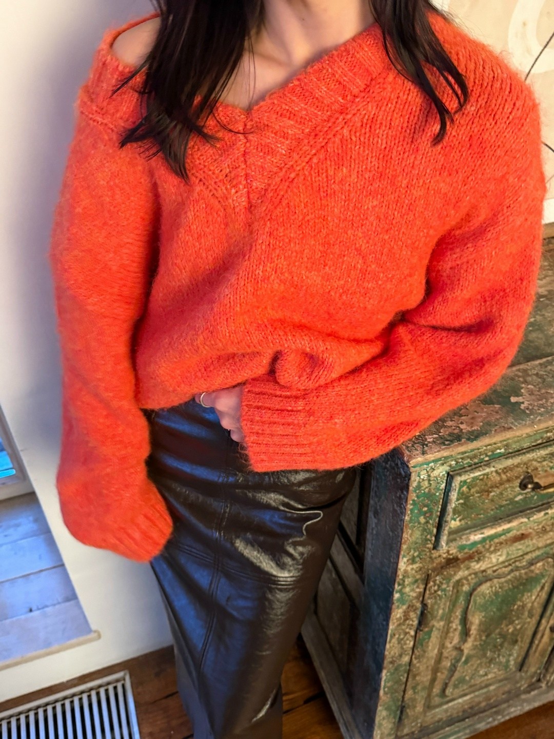 джемпер,свитер джемпер,вязаный свитер,джемпер оверсайз,оранжевый свитер