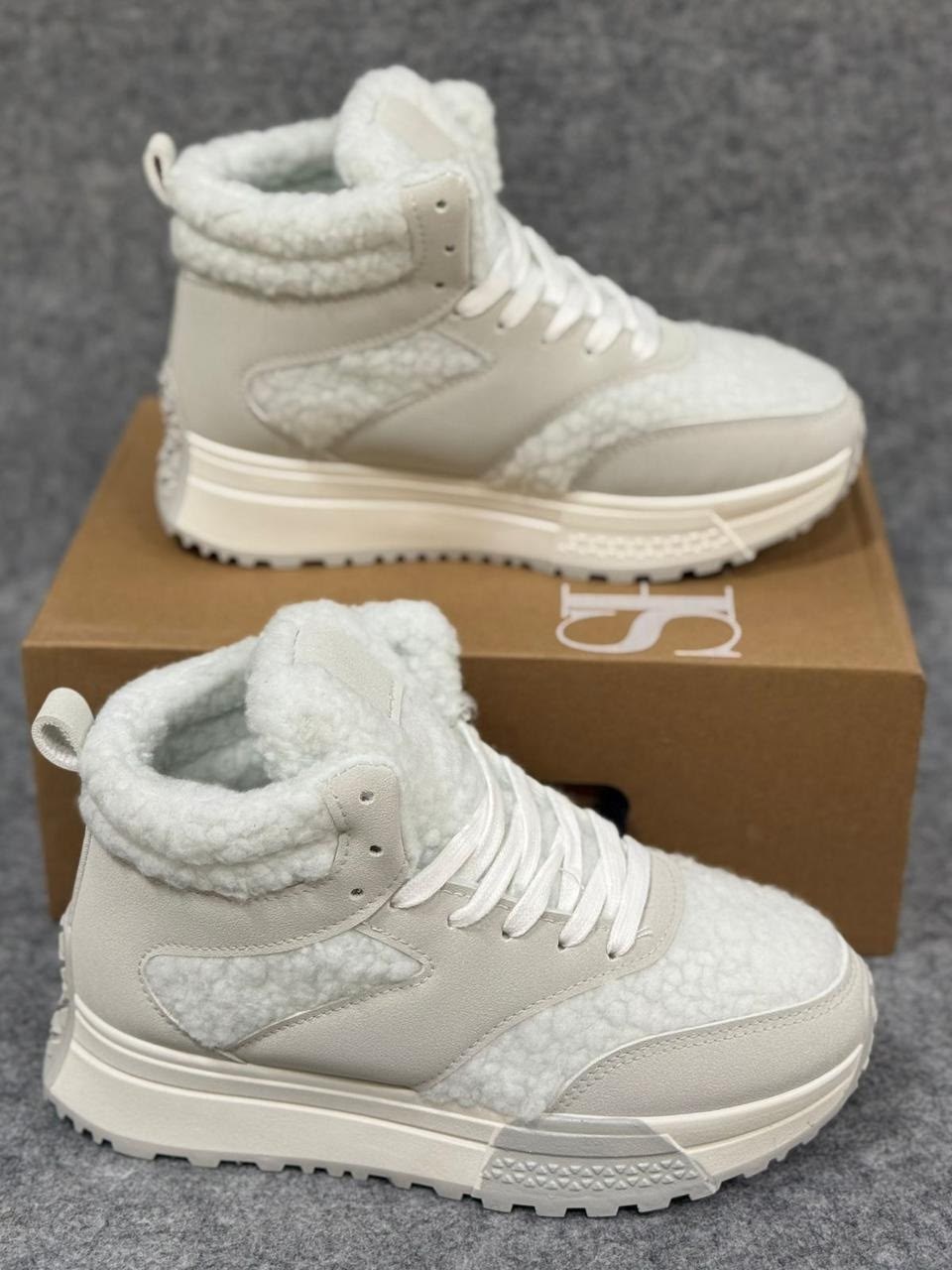 кроссовки adidas зимние,кроссовки женские зимние с мехом,кроссовки adidas,кроссовки adidas женские,кроссовки зимние женские