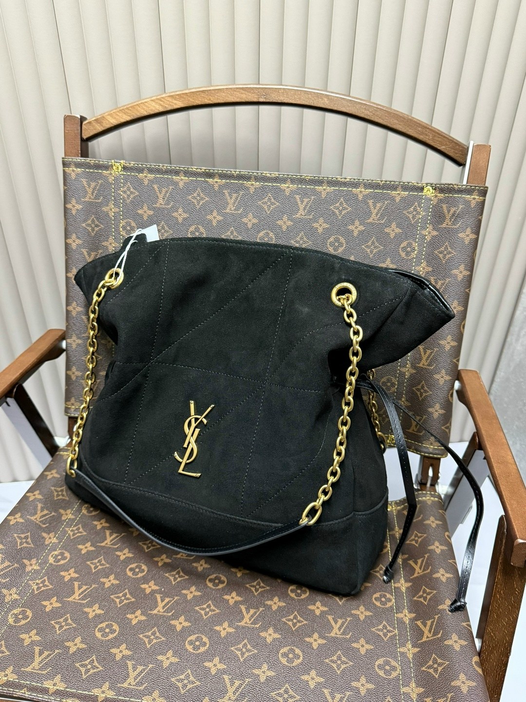 сумка yves saint laurent,сумка ysl,женская сумка ysl,замшевая сумка,брендовые сумочки