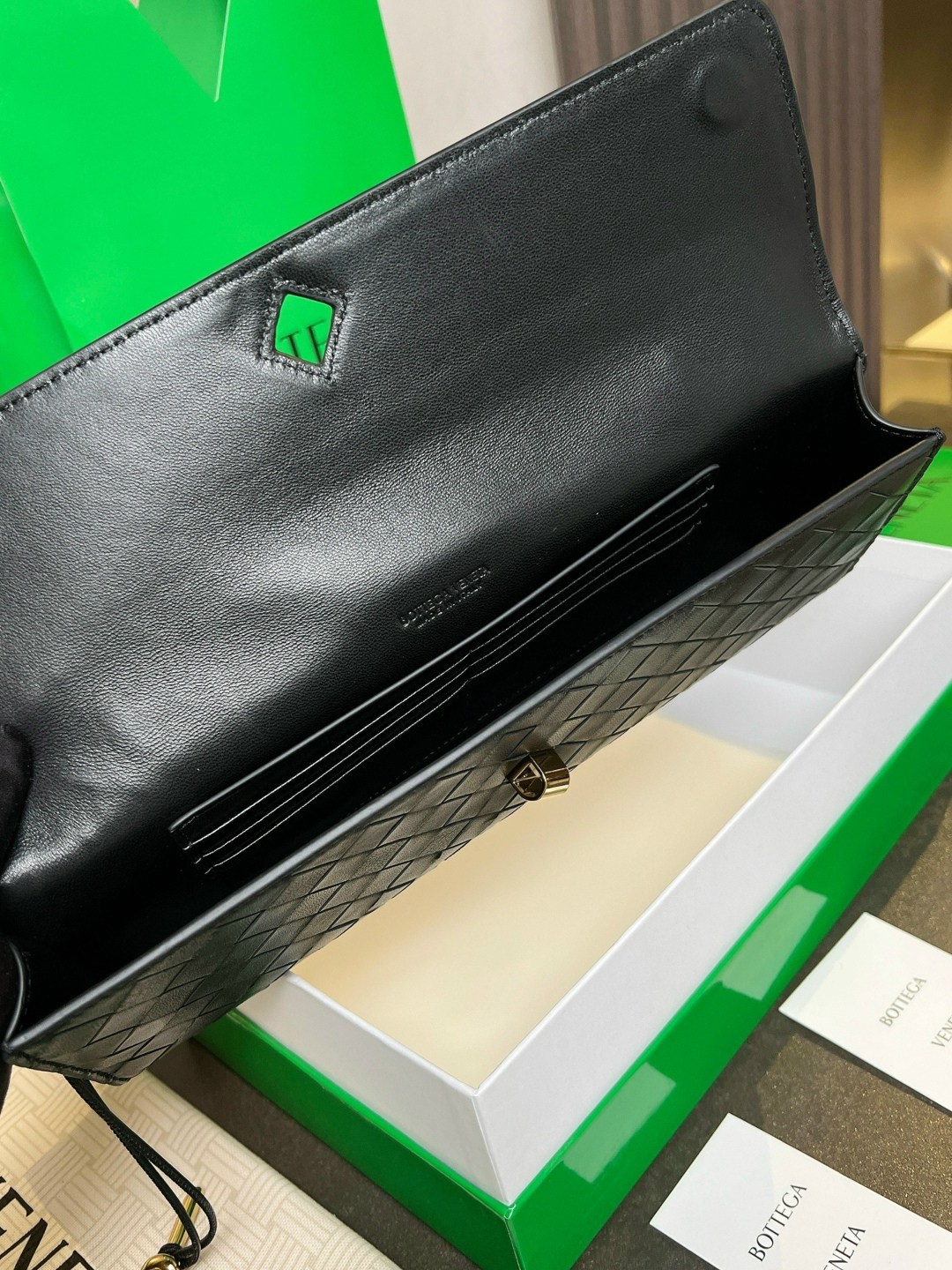 bottega veneta клатч,клатч,сумка женская bottega veneta,bottega veneta сумка,сумка клатч