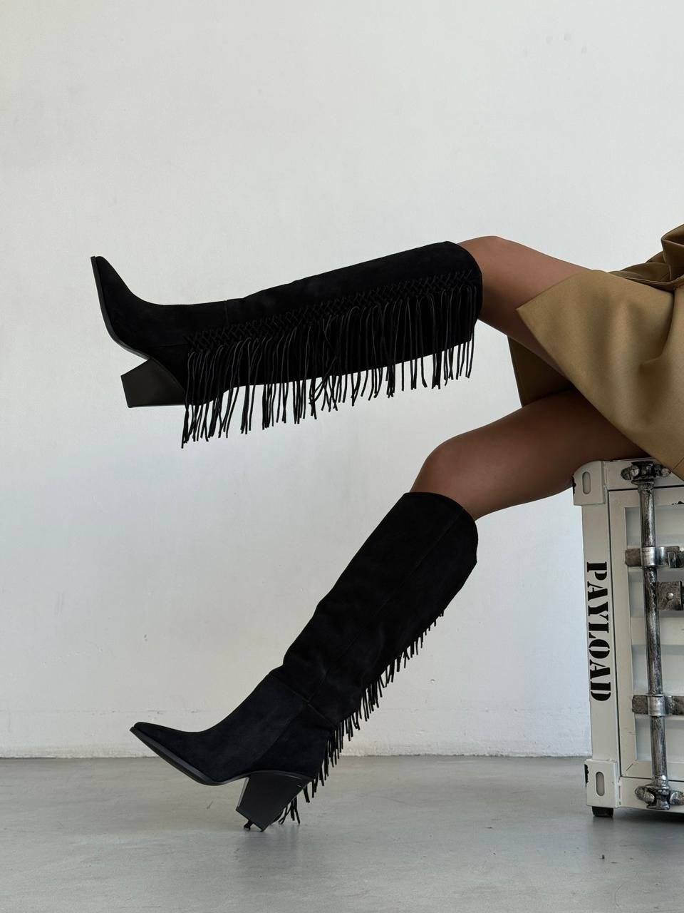 замшевые сапоги,сапоги с бахромой,сапоги казаки,сапоги казаки высокие,сапоги женские замшевые