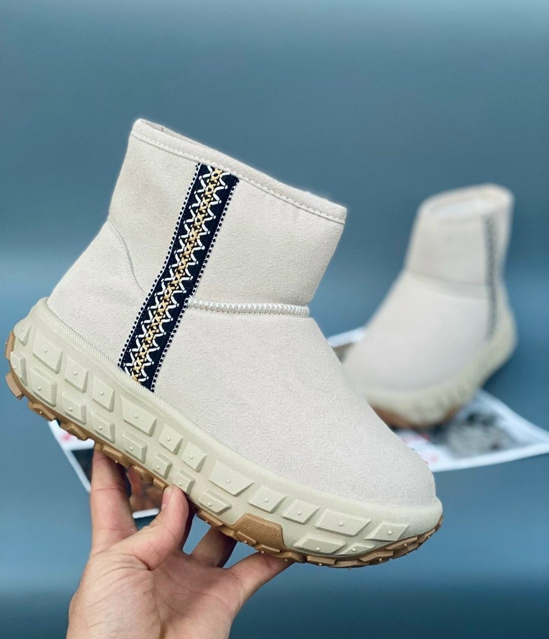 ,зимняя ,теплая ,женская  зимняя,короткие сапоги