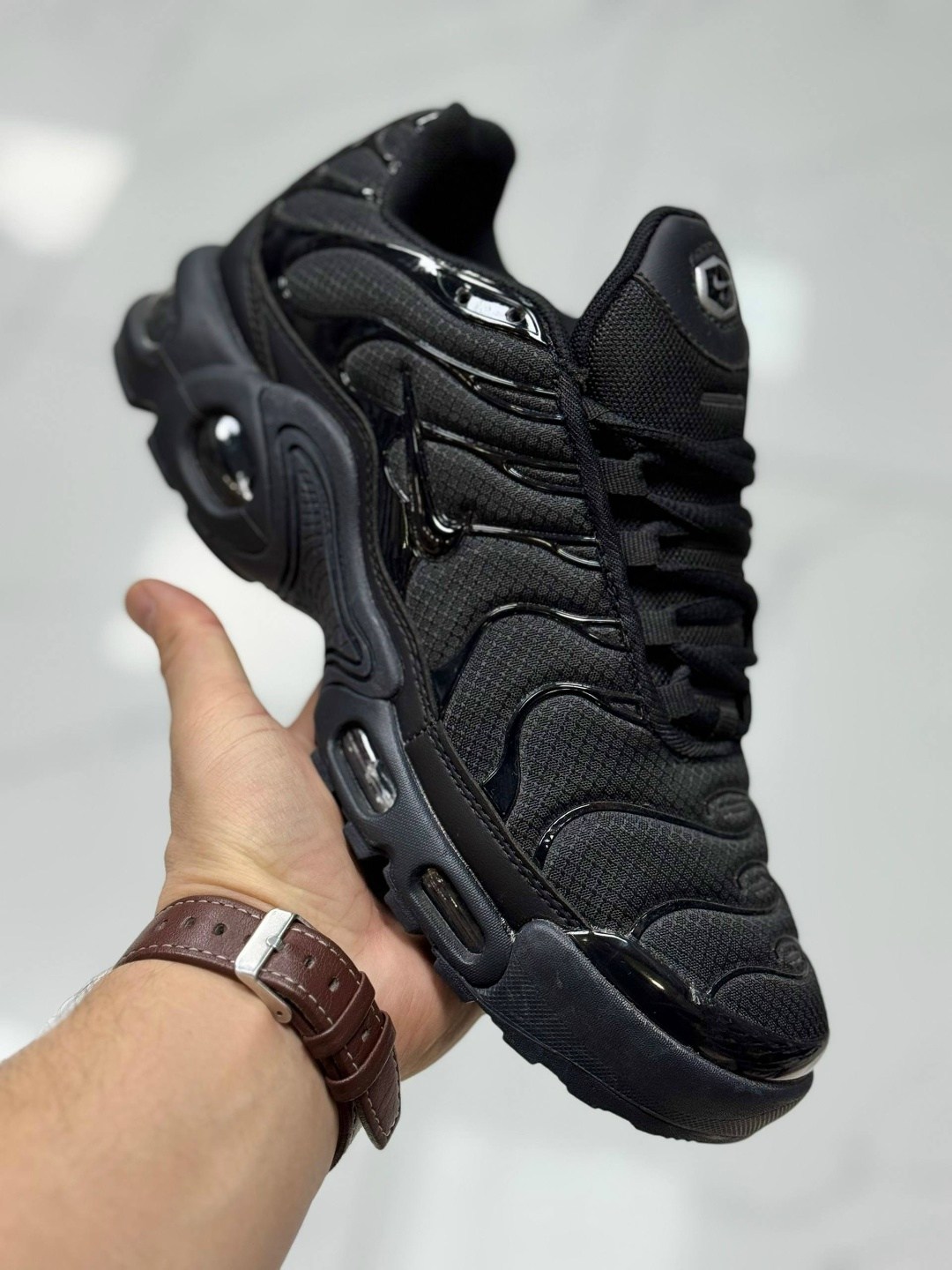 кроссовки nike air max tn plus,nike air max plus tn,кроссовки nike air max tn plus мужские,кроссовки,nike air max tn plus black