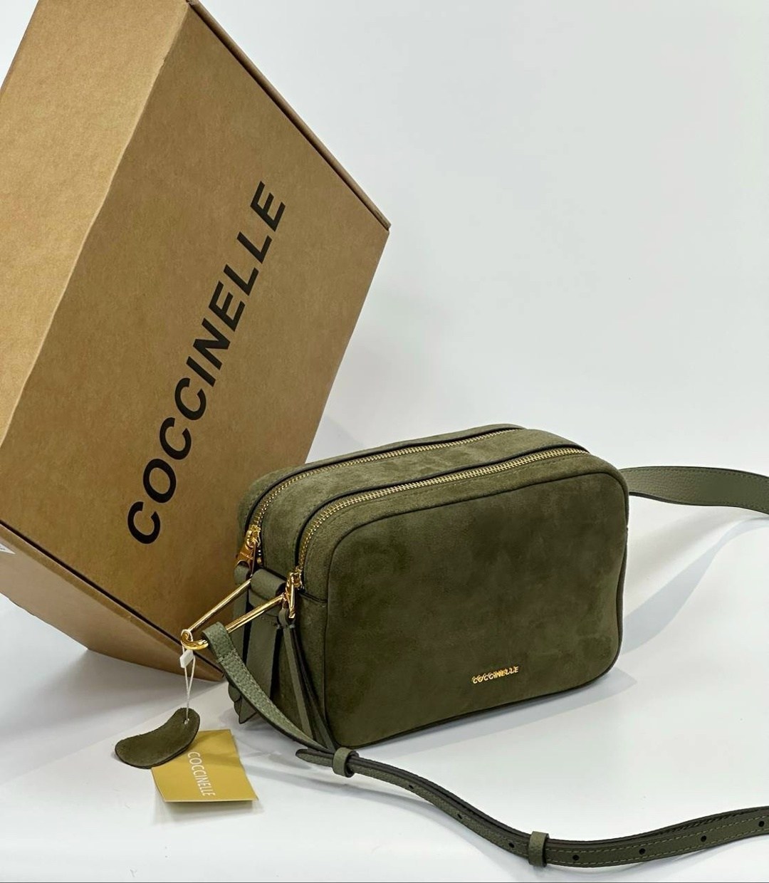 сумки coccinelle,женская сумка coccinelle,сумка через плечо coccinelle,сумка,сумка женская