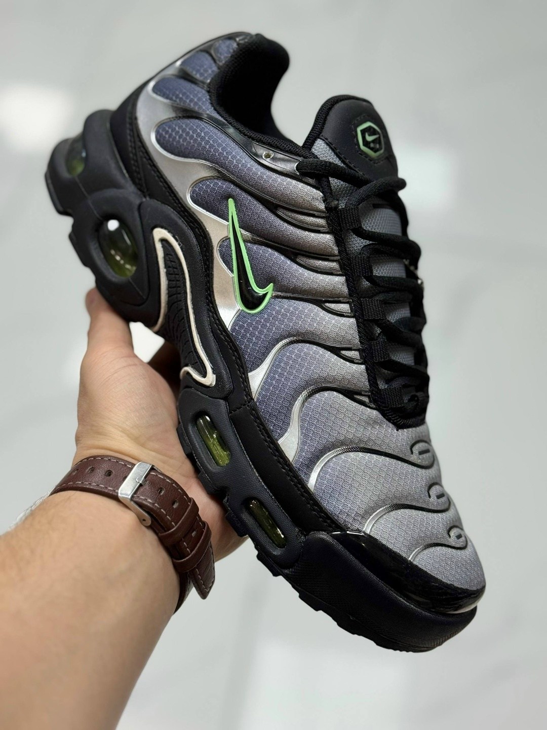 кроссовки nike air max tn plus,nike air max plus tn,кроссовки nike air max tn plus мужские,кроссовки,nike air max tn plus black