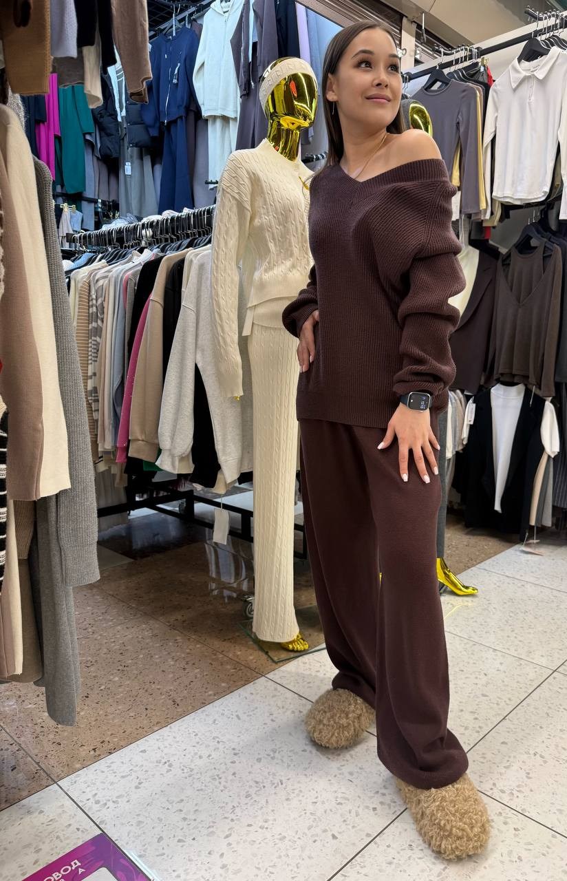 женский трикотажный костюм,костюмы брючный,трикотажные костюмы,вязаные костюмы,женские костюмы