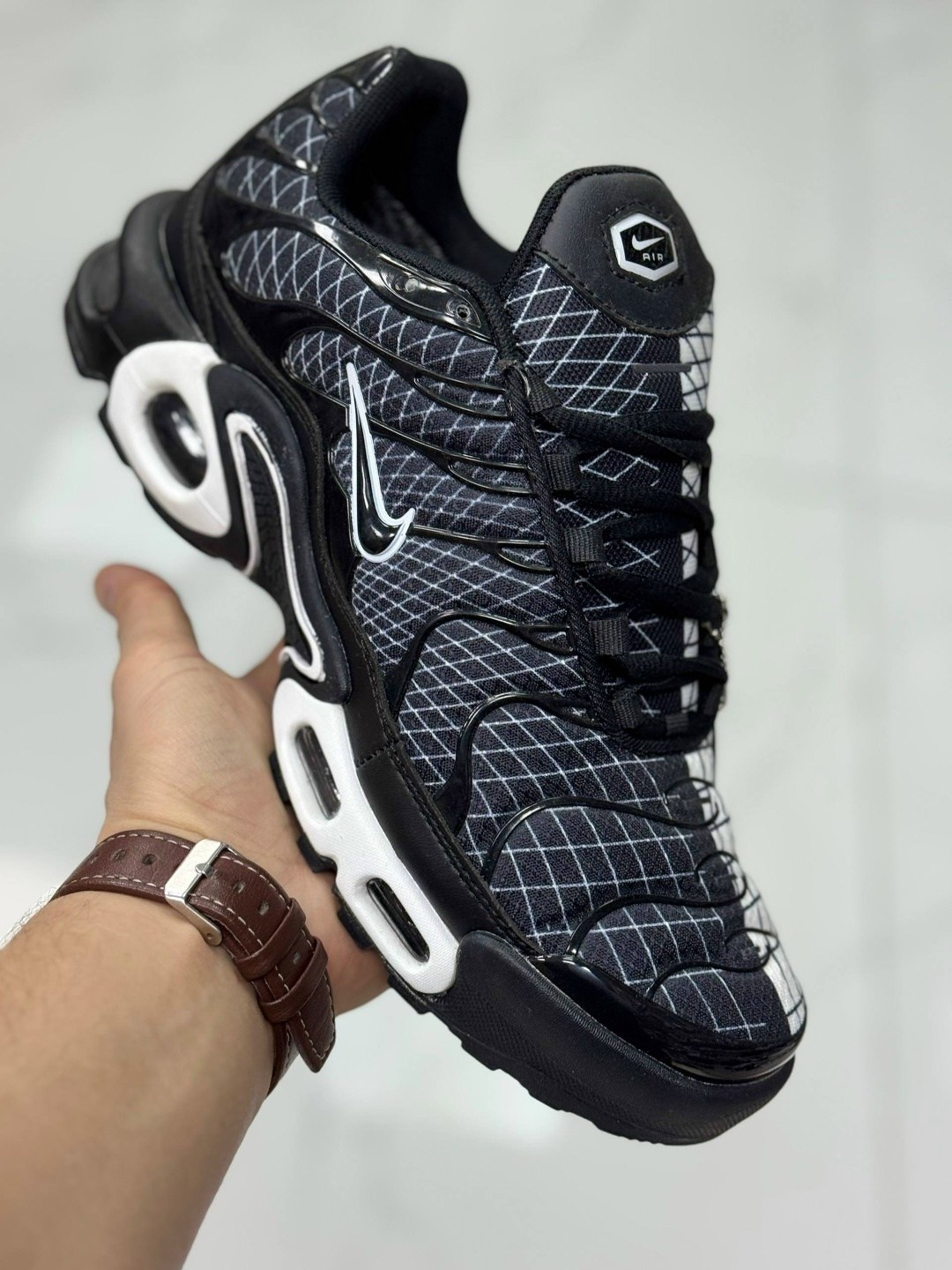 кроссовки nike air max tn plus,nike air max plus tn,кроссовки nike air max tn plus мужские,кроссовки,nike air max tn plus black