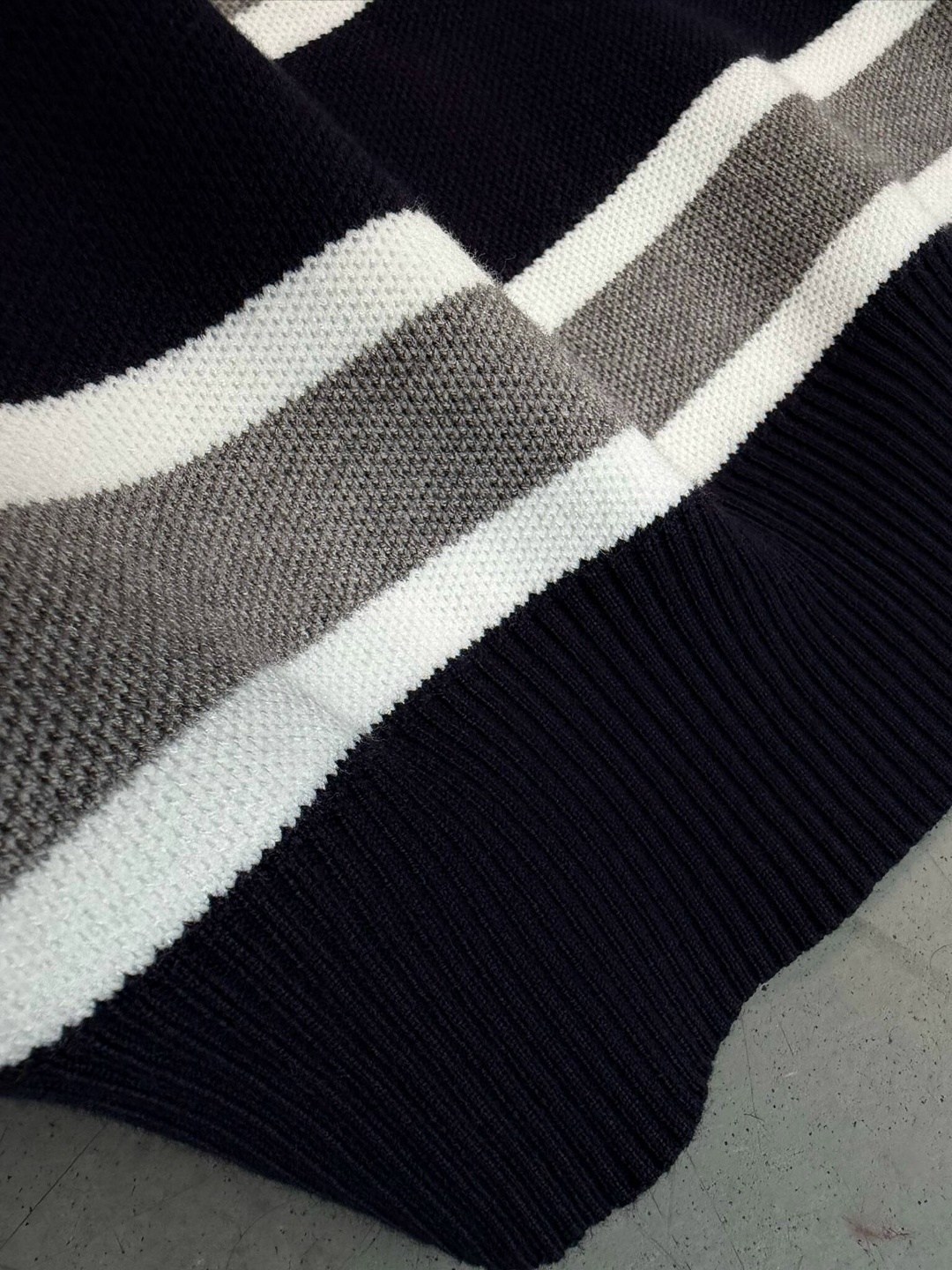 стильный джемпер,кофта женская,трикотажный джемпер,базовый джемпер женский,базовый джемпер