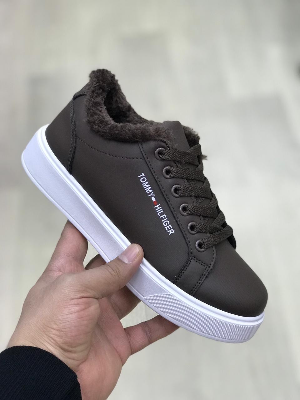 ,кроссовки женскиe,белые кроссовки,белые женские кроссовки,кроссовки женские зимние