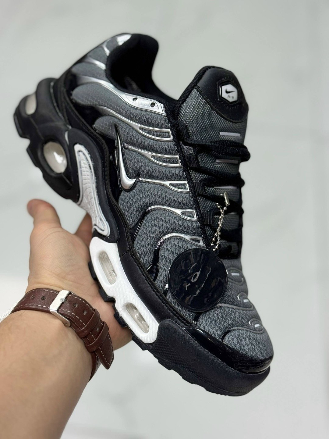 кроссовки nike air max tn plus,nike air max plus tn,кроссовки nike air max tn plus мужские,кроссовки,nike air max tn plus black