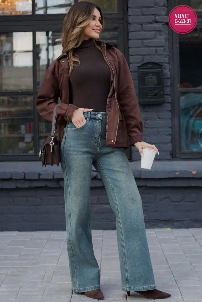 кожаная куртка женская,кожаная куртка,джинсы стильные,модные джинсы,женские джинсы широкие