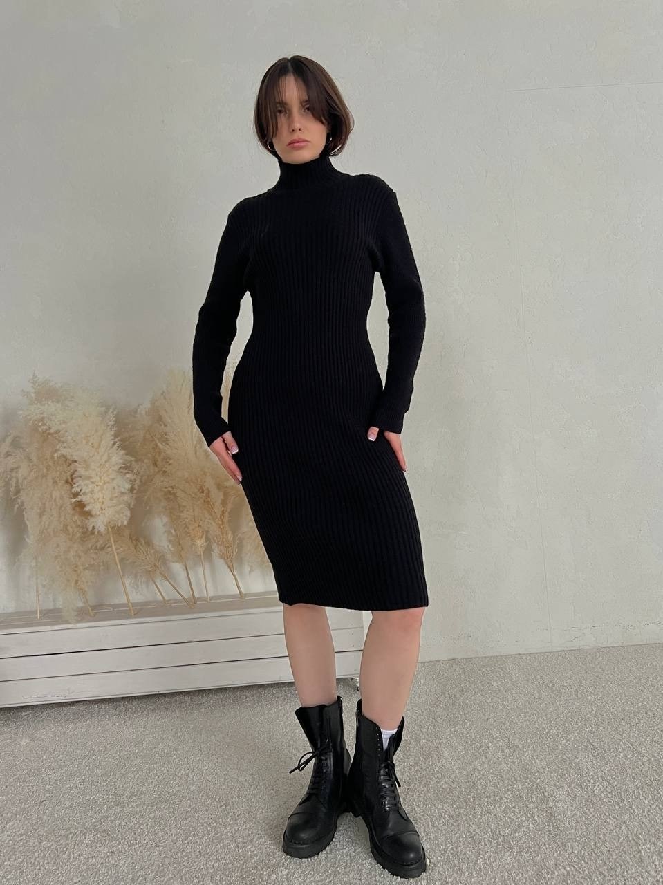 трикотажное платье,вязаное платье женское,платье свитер вязаное,черное платье лапша,теплое платье свитер