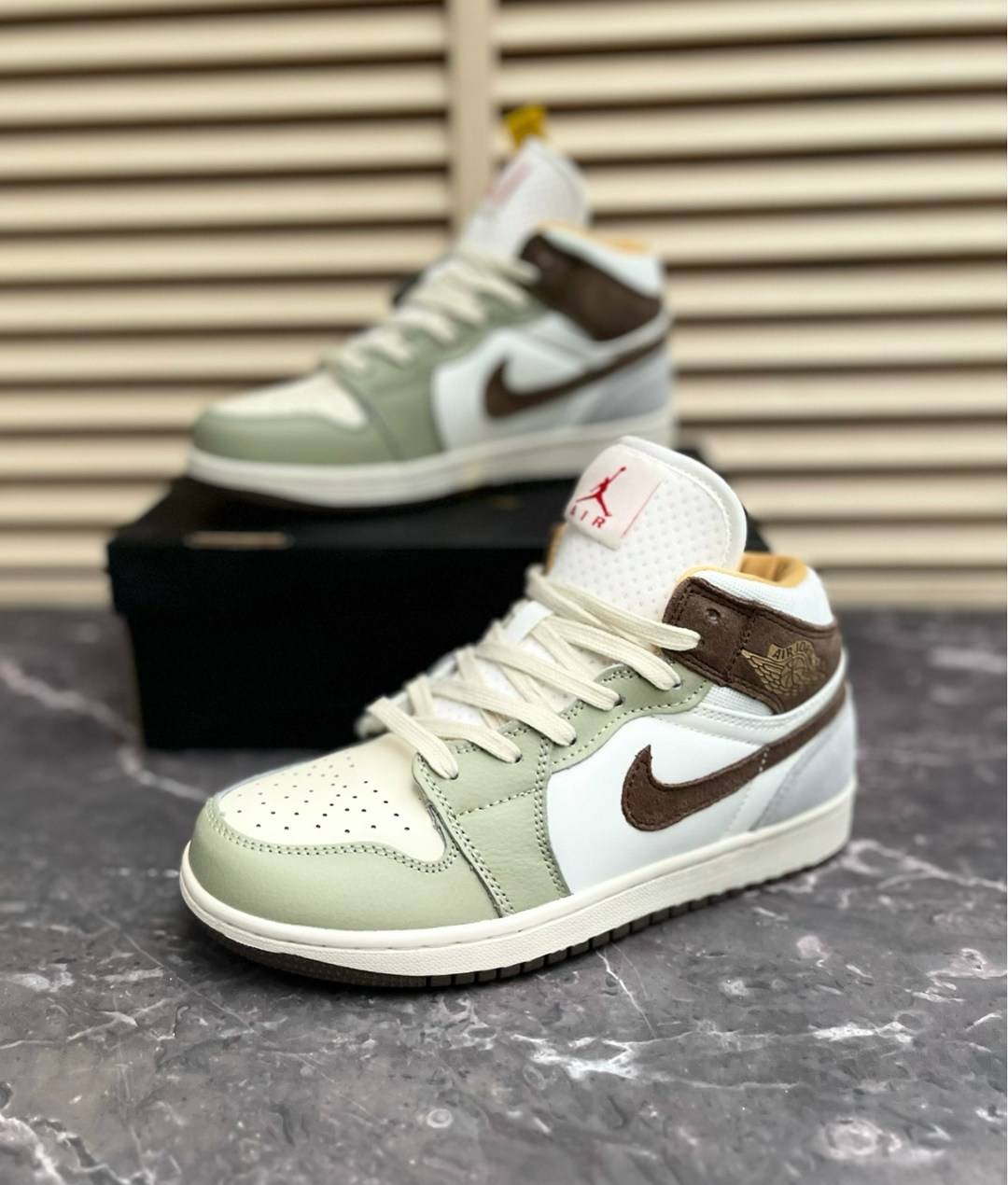 air jordan 1 zoom cmft,nike air jordan 1,nike air jordan 1 zoom air cmft,nike air jordan 1 mid,air jordan 1 olive