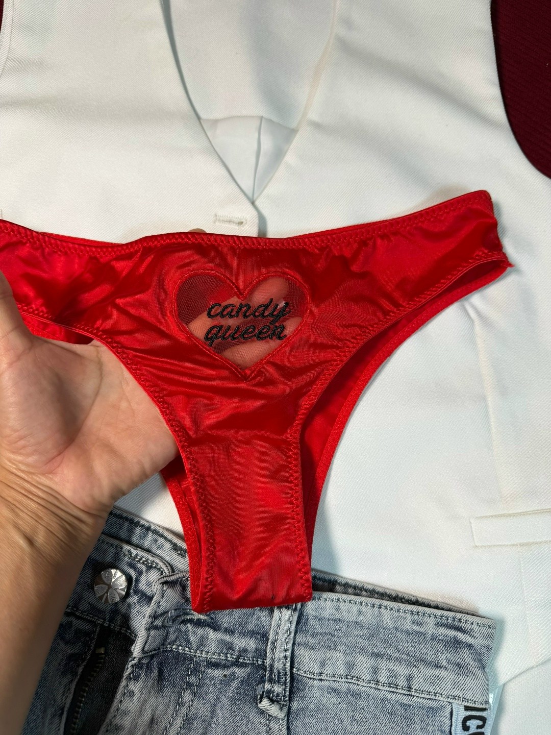 женские атласные трусики,женские атласные трусы,женские трусы стринги,стринги нижнее белье,нижнее белье трусы