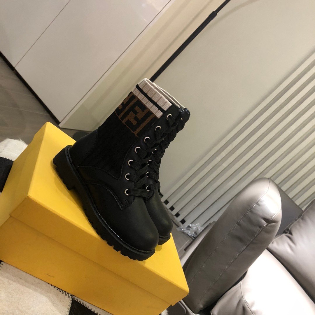 ботинки фенди женские,ботинки fendi,ботиночки фенди,,ботинки fendi женские