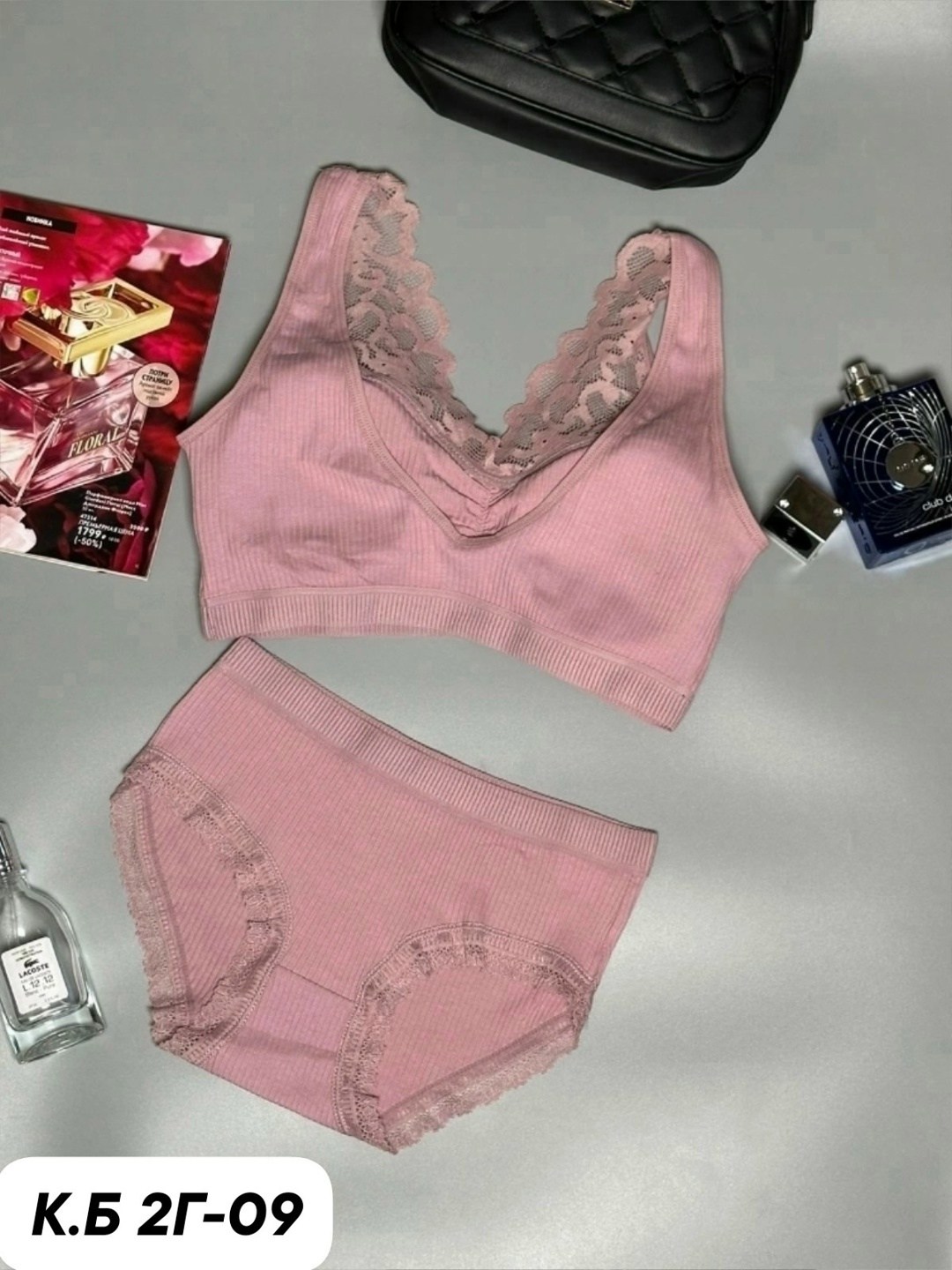 комплект женского нижнего белья,комплект нижнего белья,женское нижнее белье,комплект женского нижнего белья бюстгальтер,комплекты нижнего белья топ