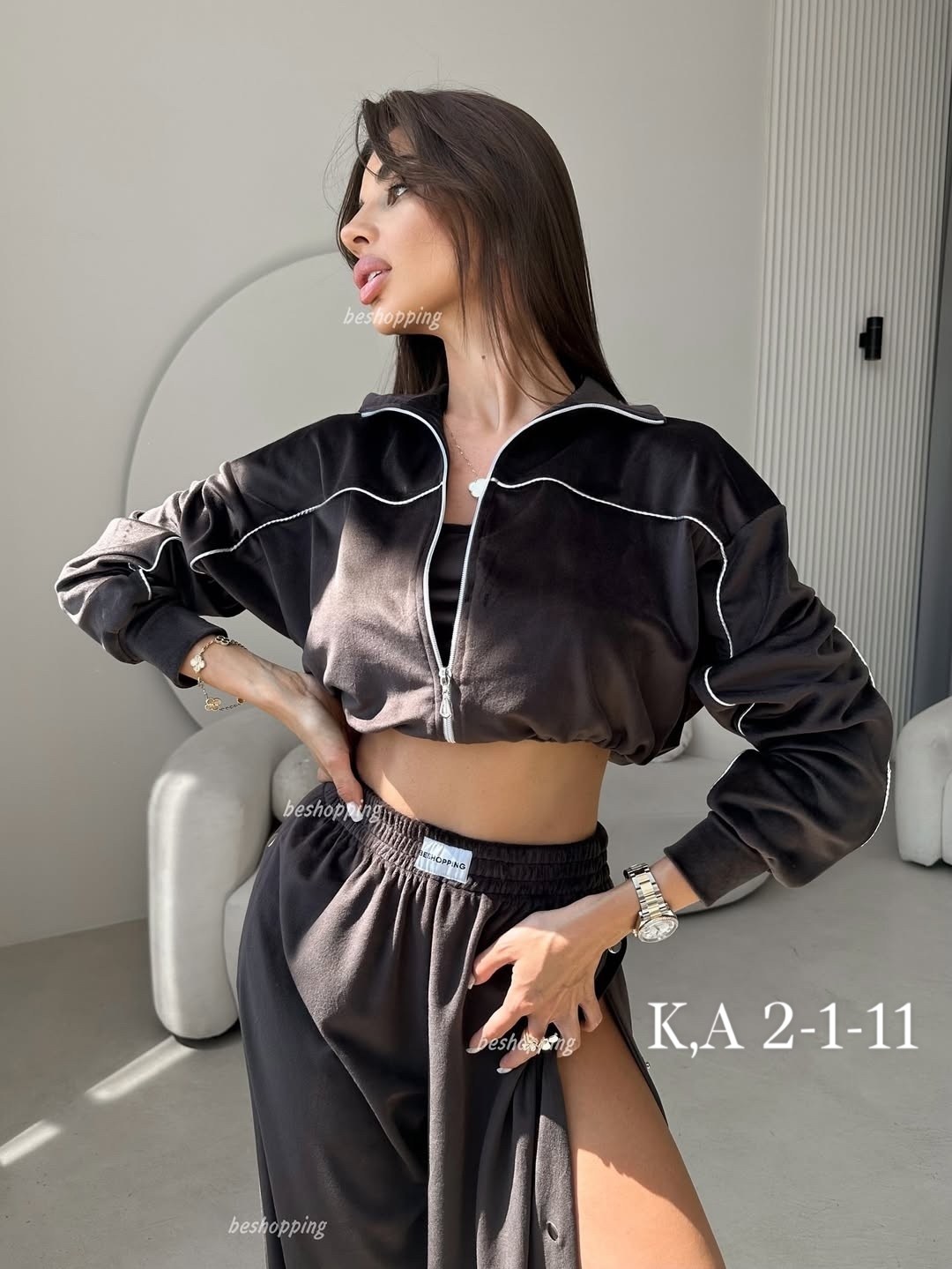 костюм тройка с брюками,велюровые костюмы,спортивные костюмы женские,спортивные костюм,велюровый костюм тройка