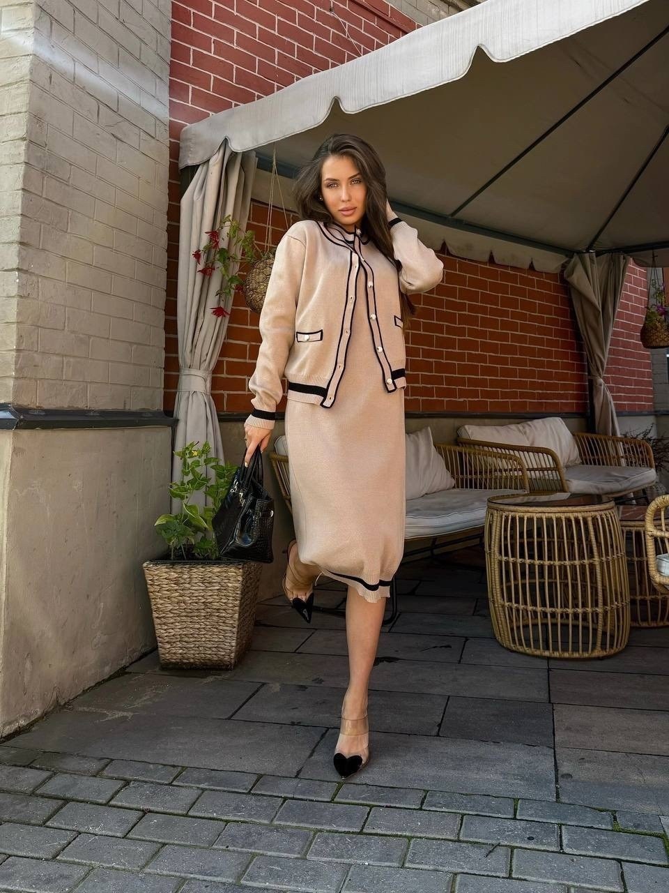 женский трикотажный костюм с юбкой,трикотажные костюмы с юбкой,костюм с юбкой женский,женские костюмы,костюм с юбкой теплый