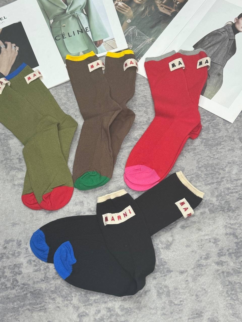 обувь,модные носки,носки средней длины,длинные носки,теплые женские носки