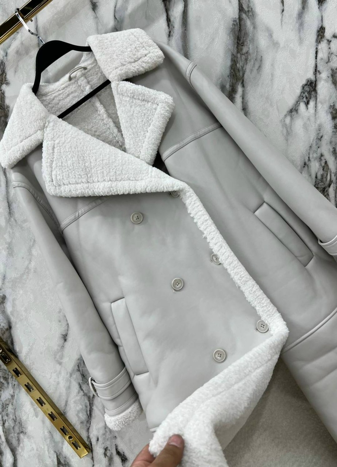 пальто теплое,дубленка удлиненная,дубленка женская,белая дубленка,зара дубленка женская авиатор