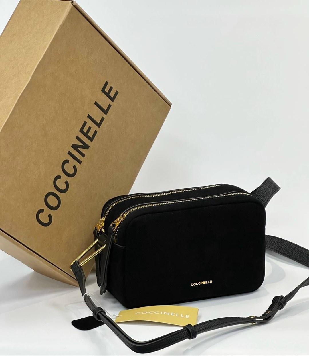 сумки coccinelle,женская сумка coccinelle,сумка через плечо coccinelle,сумка,сумка женская