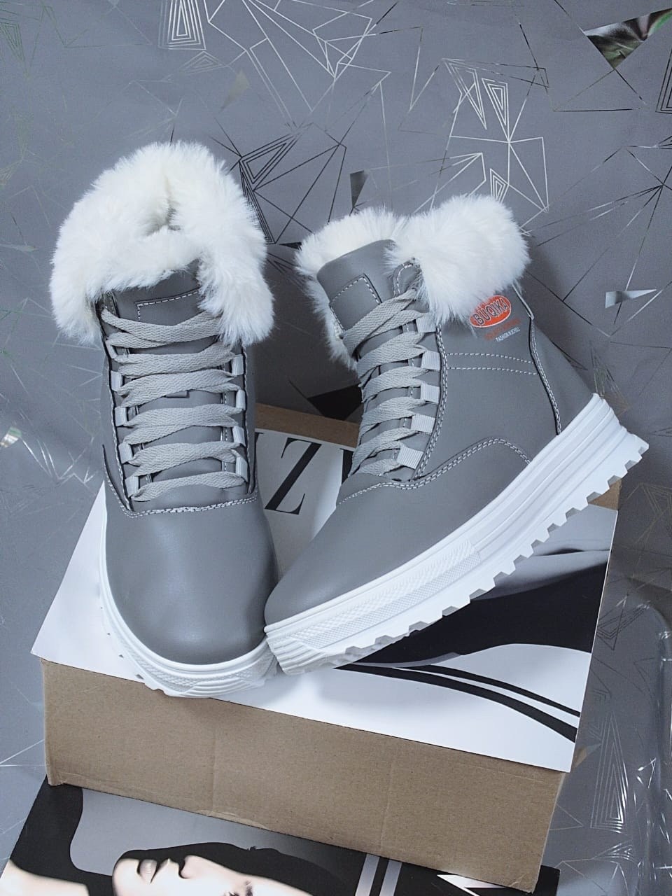 ботинка женские зимние,, женская зимняя,кроссовки женские зимние, зимняя
