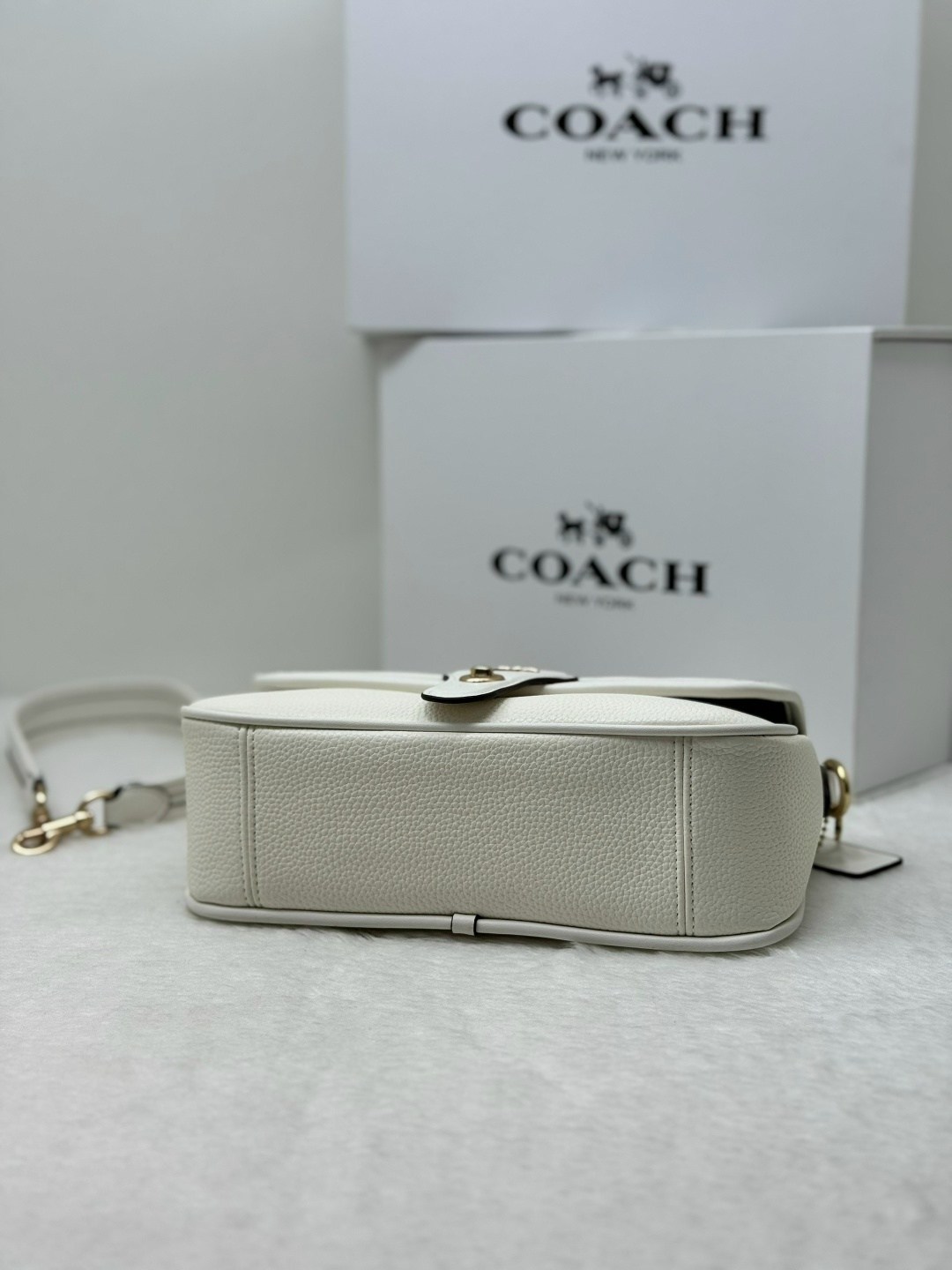 coach сумка женская,coach сумка на плечо,coach сумка,сумка через плечо coach,coach сумка белая