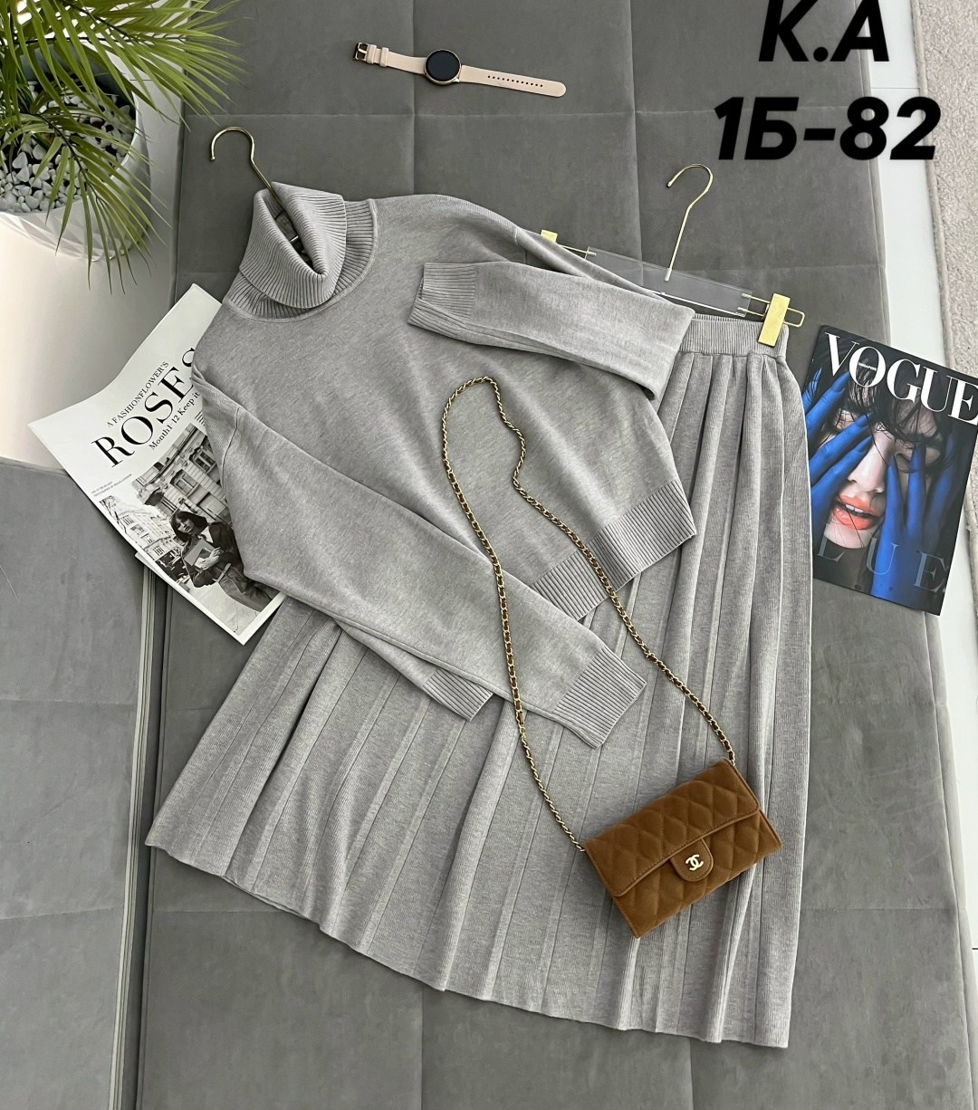 трикотажный костюм с плиссированной юбкой,костюм с юбкой плиссе,костюм женский с плиссированной юбкой,трикотажный костюм с юбкой плиссе,костюм женский трикотажный с юбкой плиссе