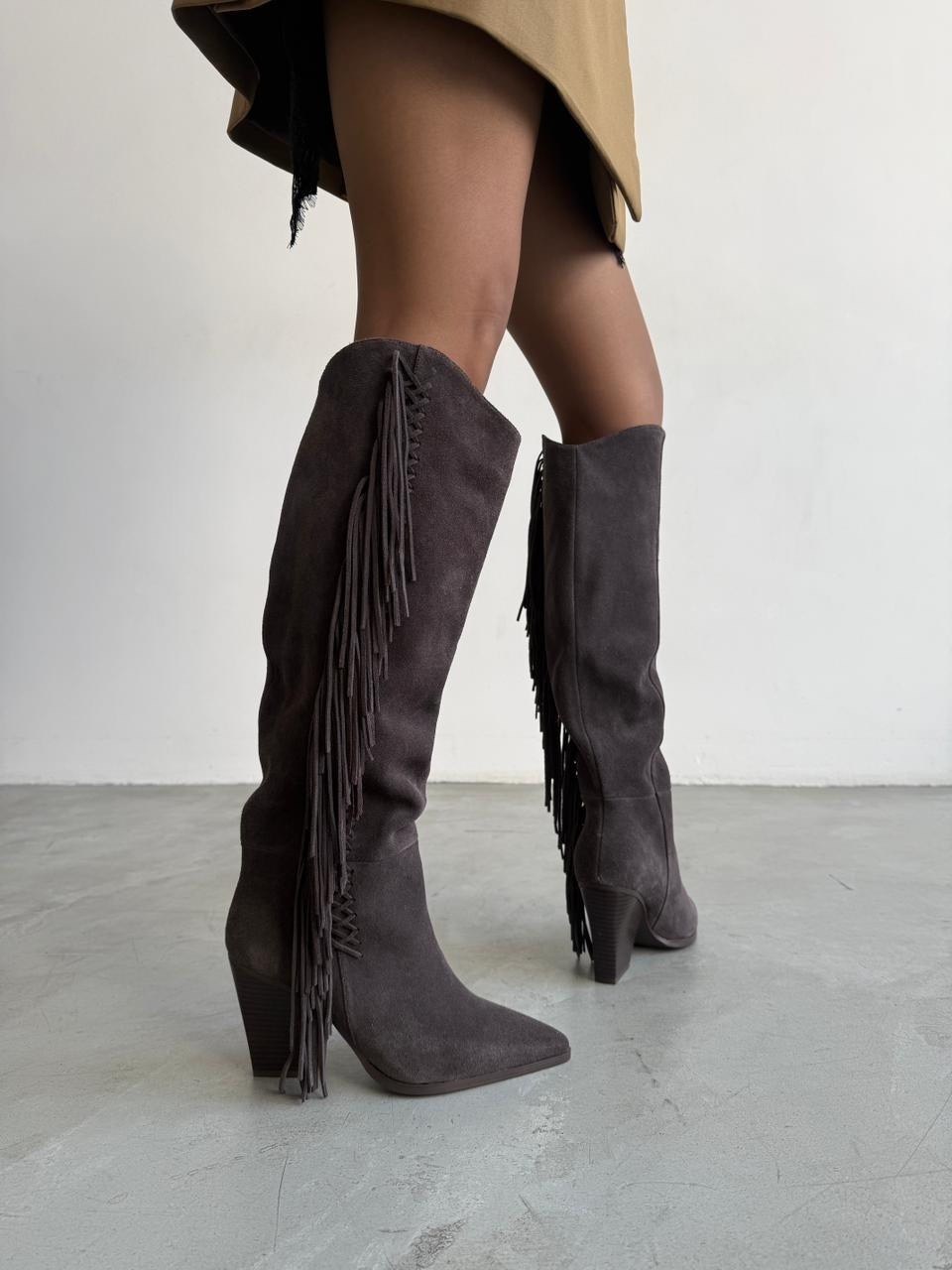 сапоги замшевые,сапоги с бахромой,модные сапоги,стильные сапоги,сапоги казаки