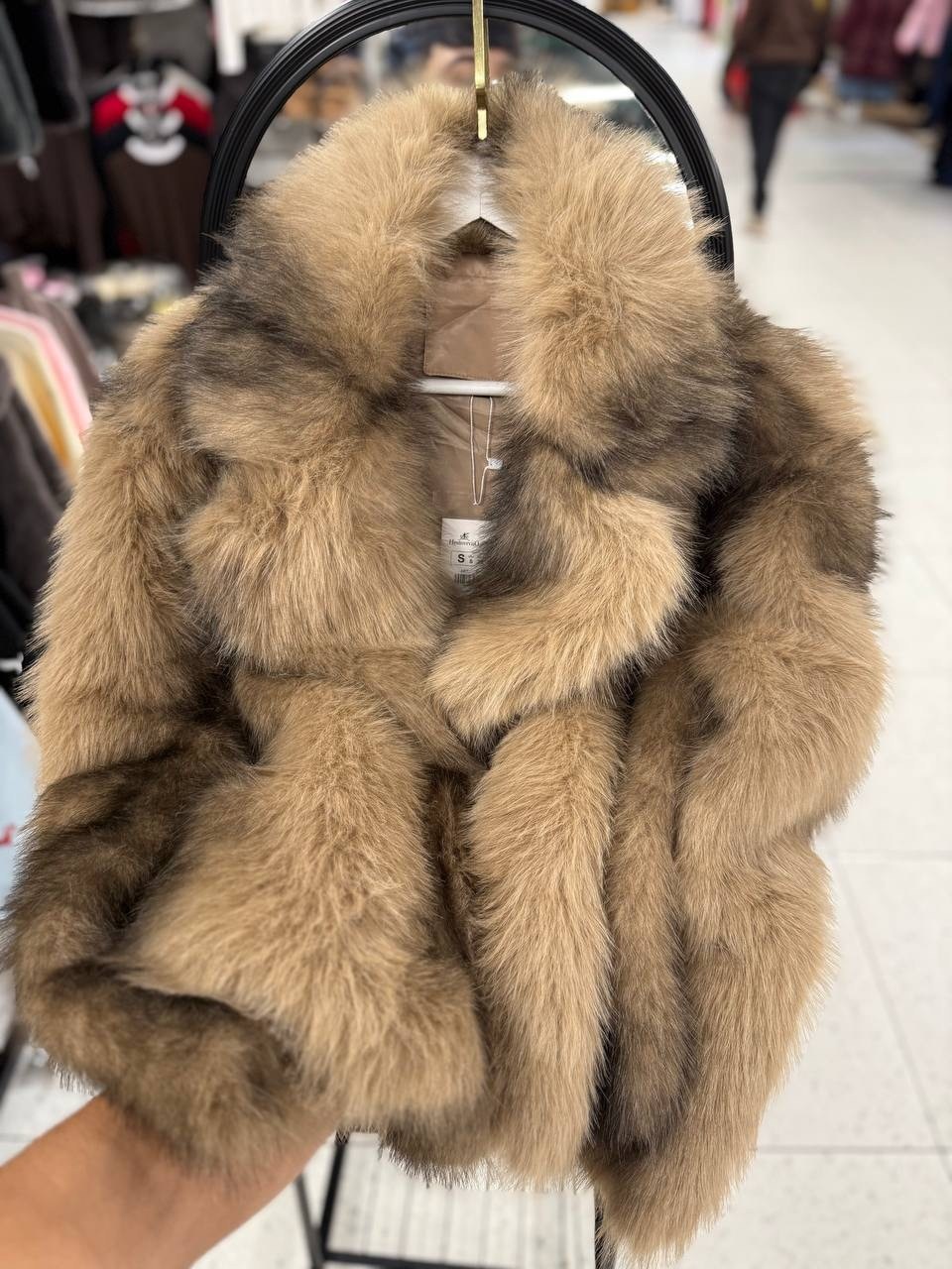 шуба искусственная,женская шуба,шубка,меховое пальто,меховая куртка