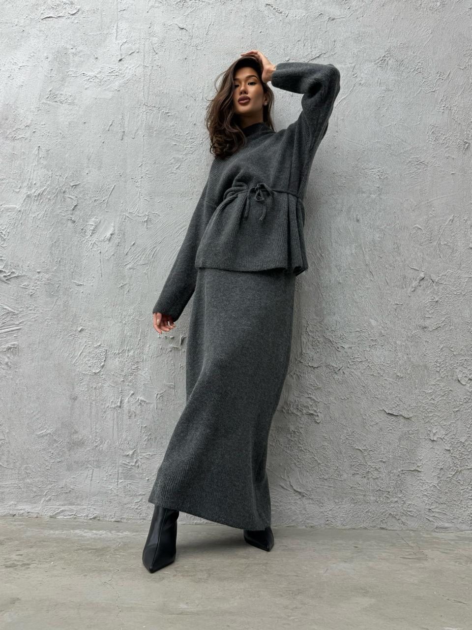 трикотажные костюмы с юбкой,трикотажный вязаный костюм с юбкой,трикотажные костюмы,женский трикотажный костюм с юбкой,костюм вязаный с юбкой