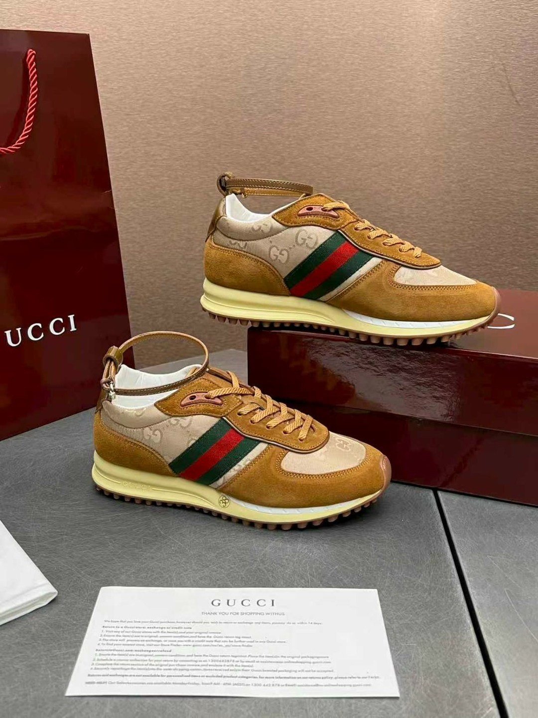 gucci кроссовки,,кроссовки женские gucci,кроссовки gucci screener женские,кроссовки гуччи женские