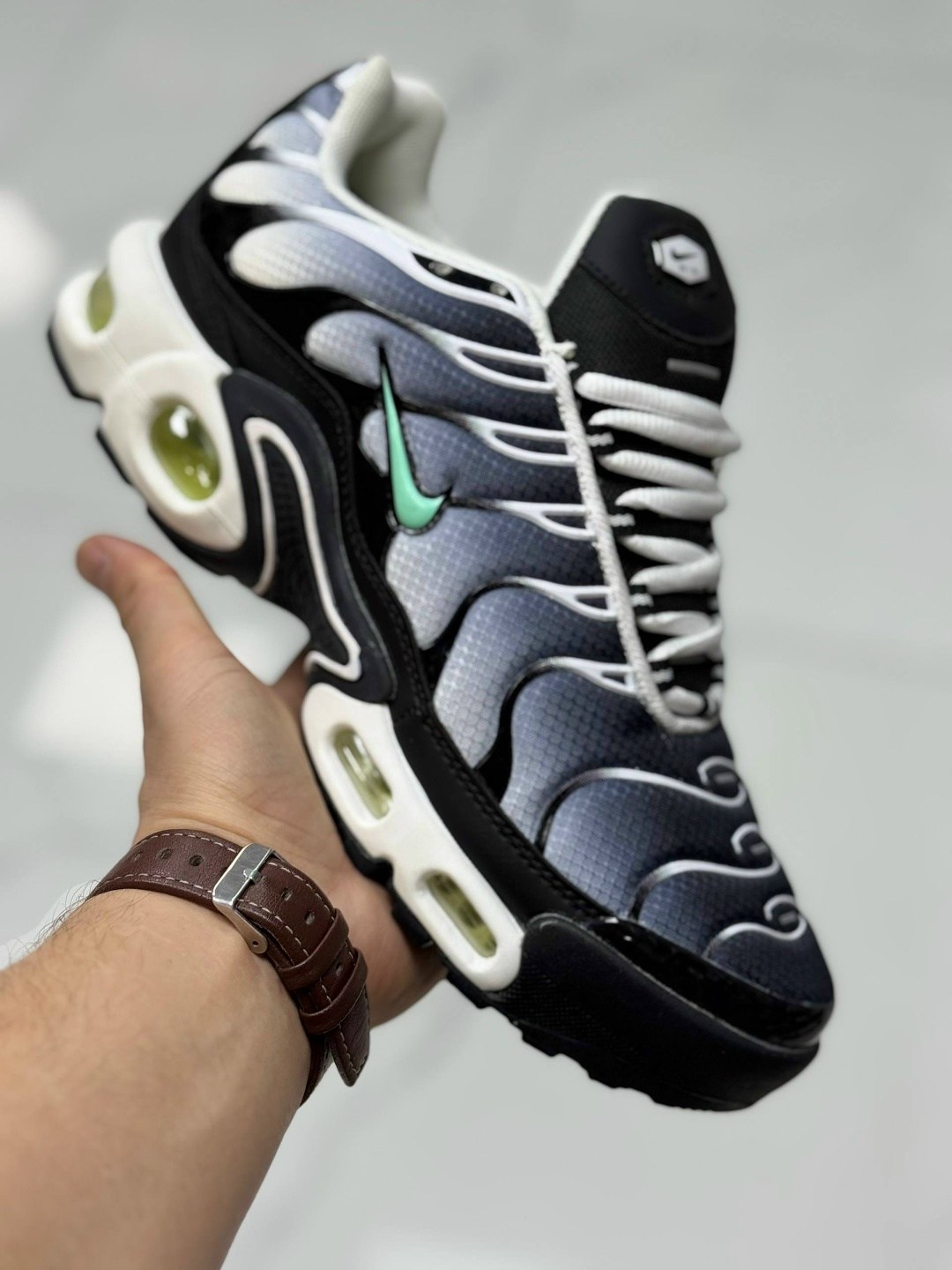 кроссовки nike air max tn plus,nike air max plus tn,кроссовки nike air max tn plus мужские,кроссовки,nike air max tn plus black